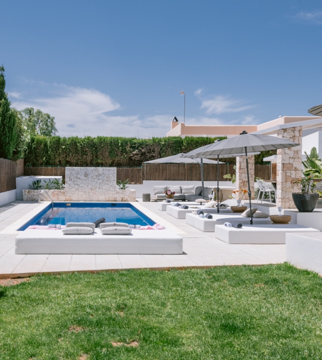 Resa Estates Ibiza villa for sale te koop sant jordi modern pool area 2.jpg